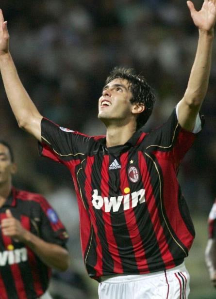 AC Milan 2006/07 Home jersey