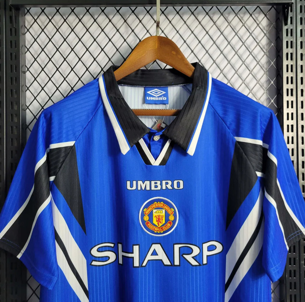 Manchester United 1996/97 Third Jersey