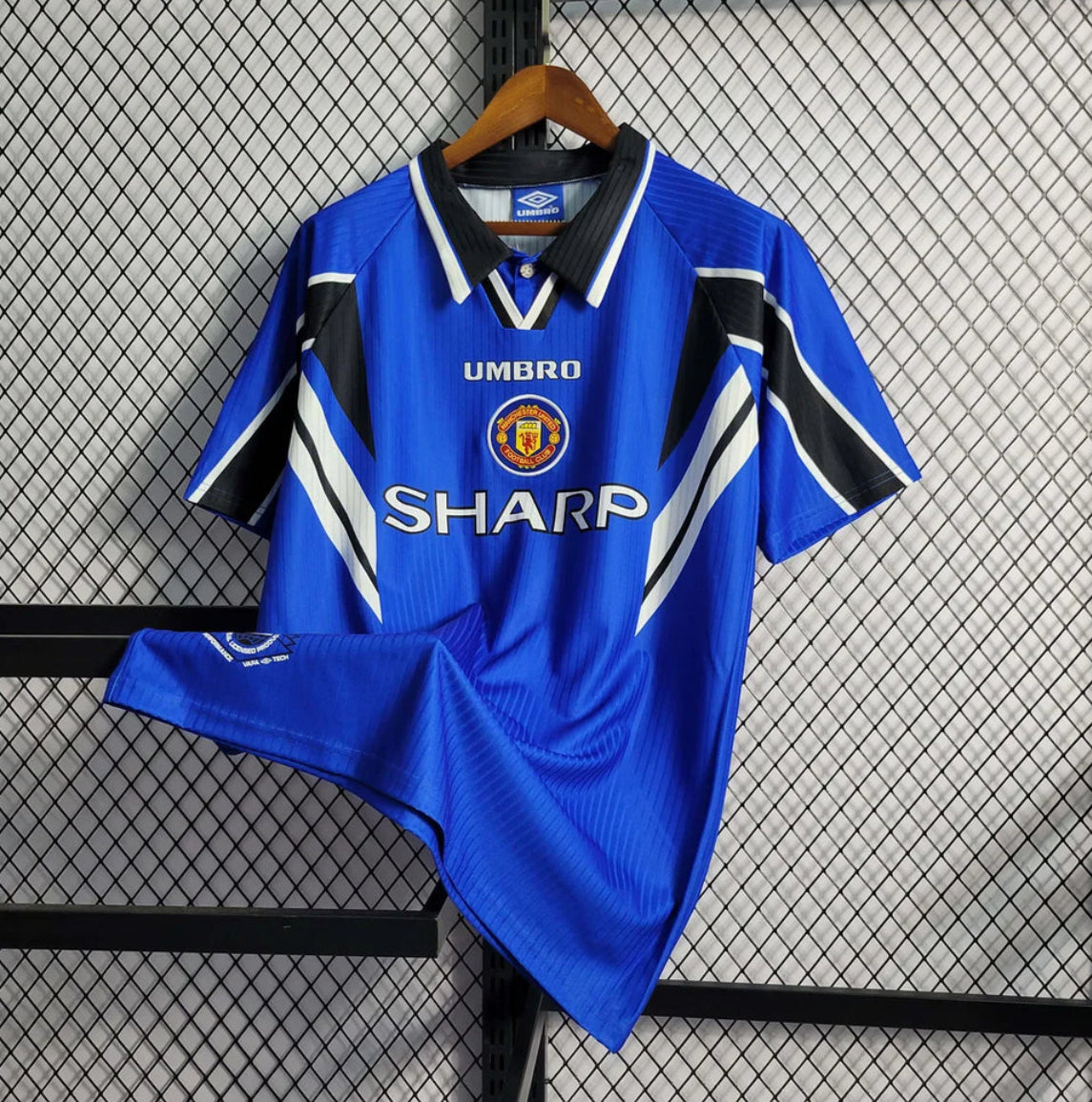 Manchester United 1996/97 Third Jersey