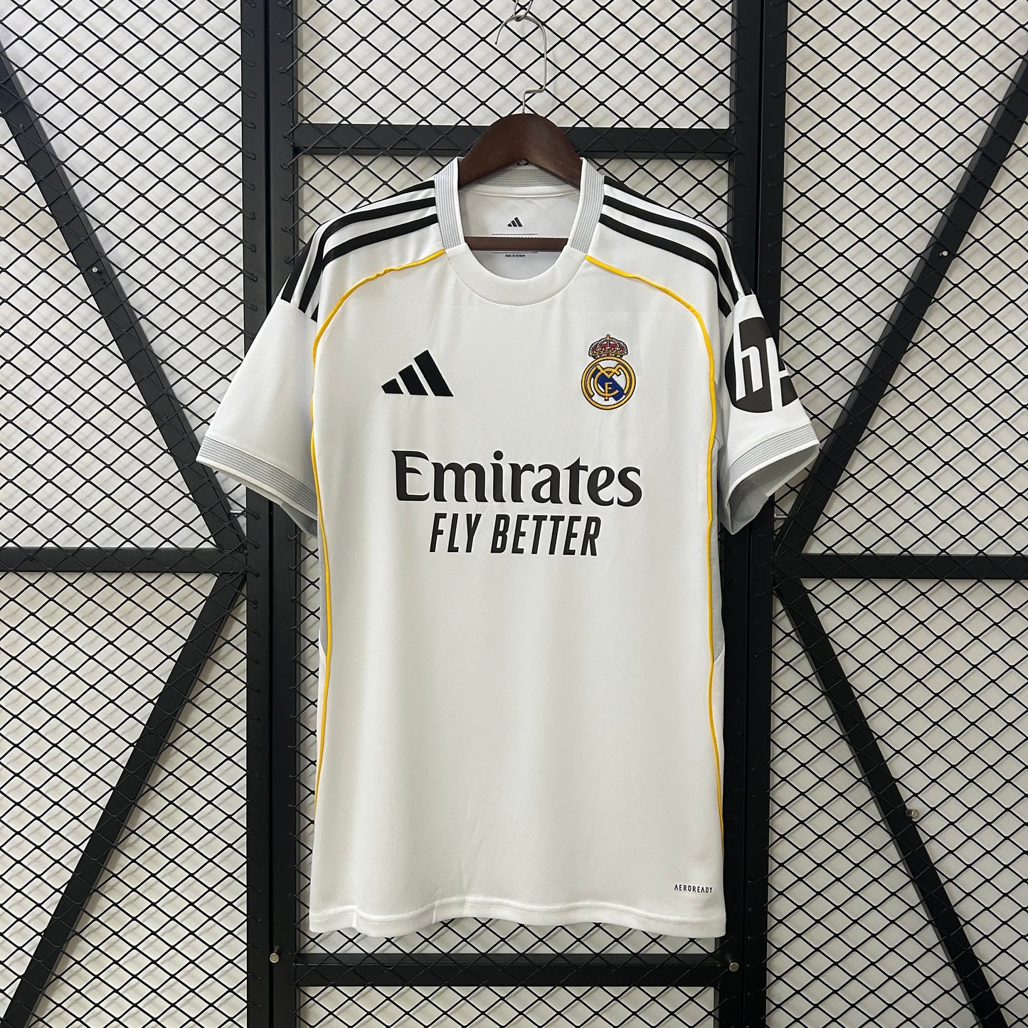 Real Madrid 25/26 Home Jersey