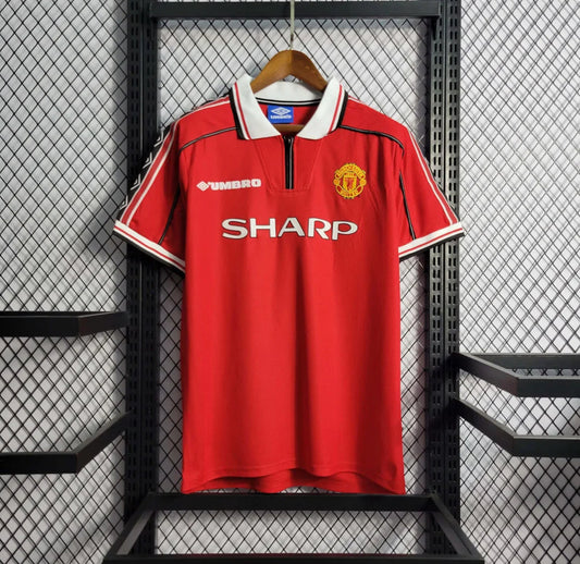 Manchester United 1998/2000 home jersey